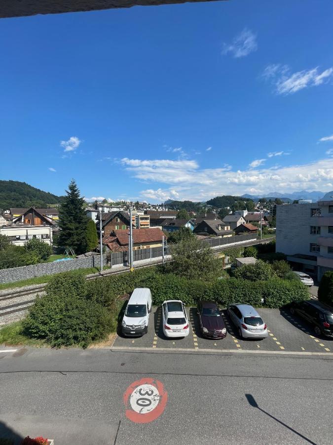 Silvia'S Bed Und Breakfast In Luzern 호르브 외부 사진